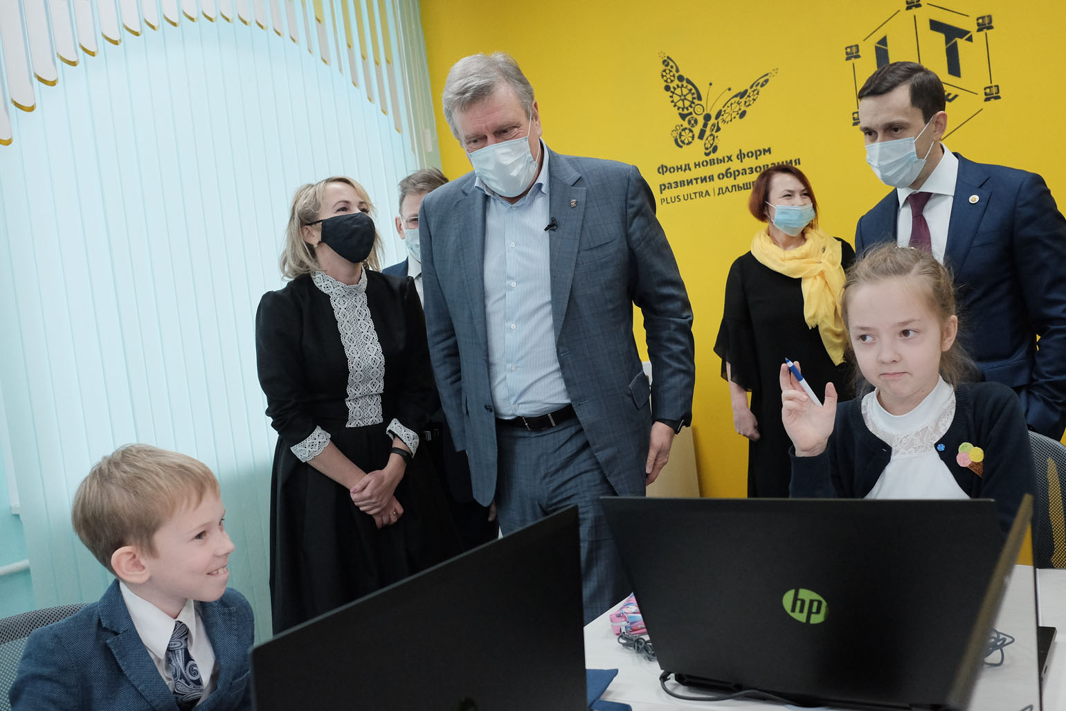 Игорь Васильев оценил возможности Центра цифрового образования детей «IT-куб»