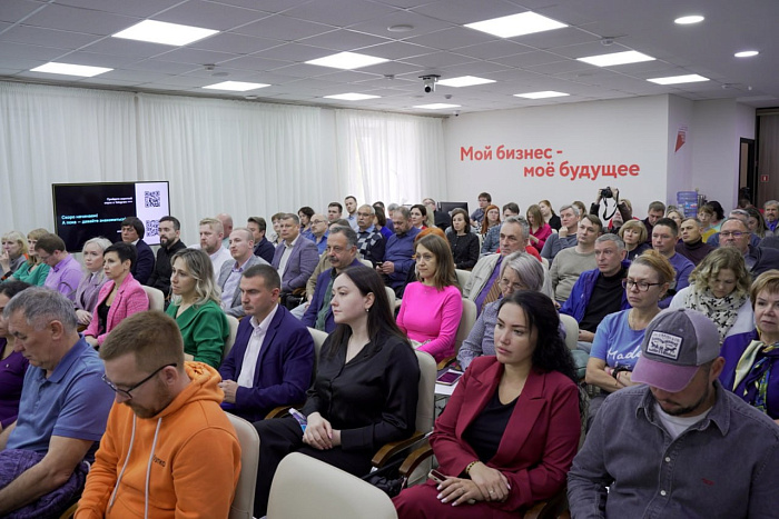 В Кировской области поддержку получит бизнес с уровнем зарплаты работников не менее 2 МРОТ