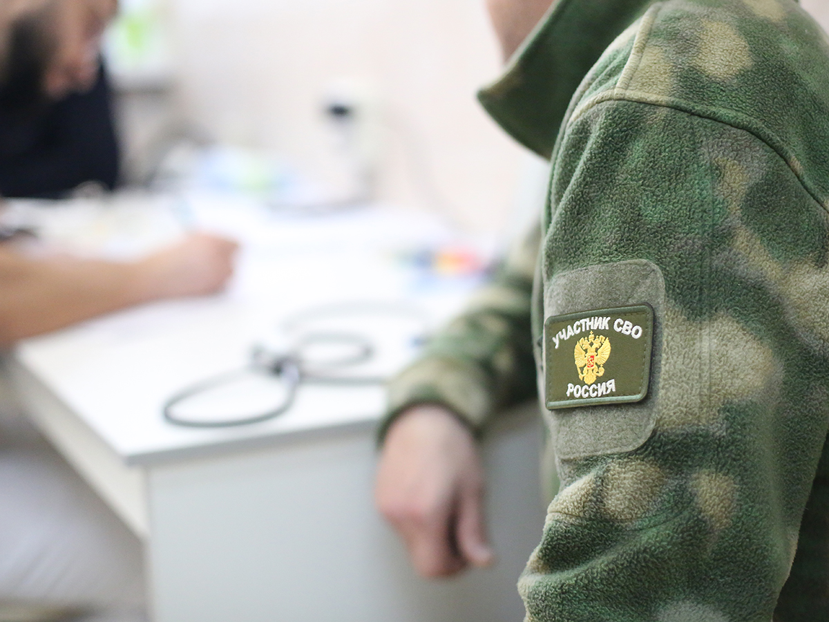 Боец СВО поблагодарил кировских врачей за внимание и результат