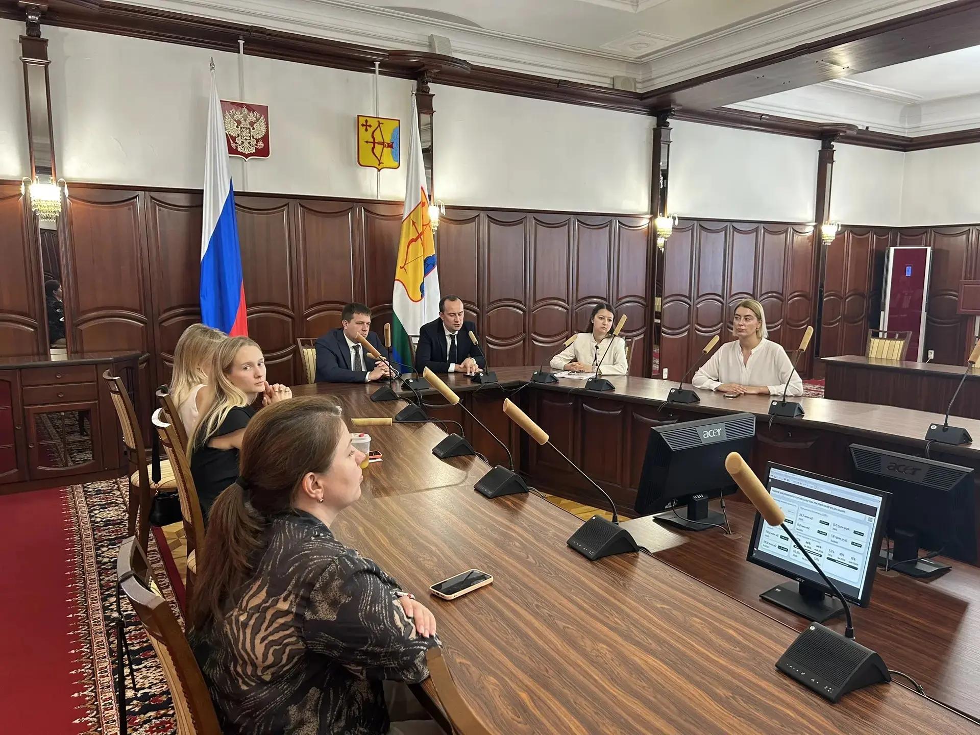 В Кировской области развивают современные инструменты поддержки строительной отрасли