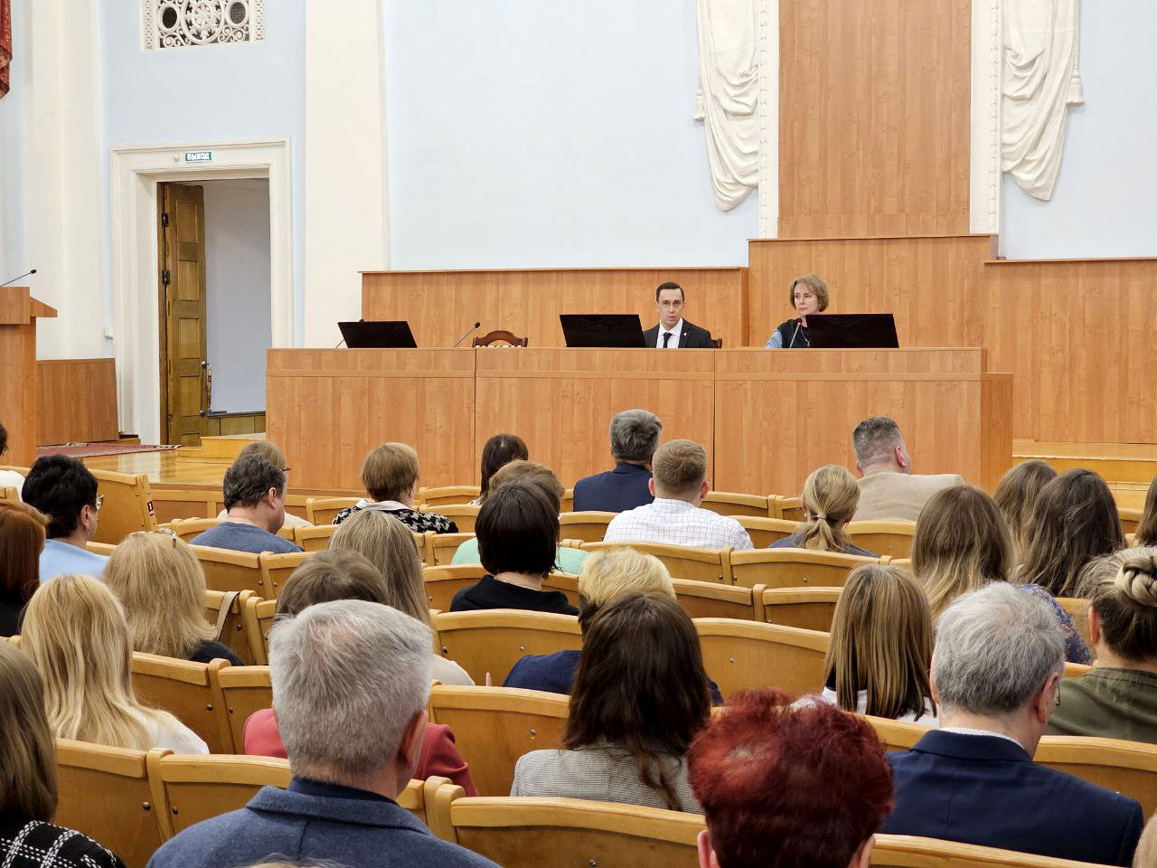 Дмитрий Курдюмов встретился с руководителями поликлиник региона