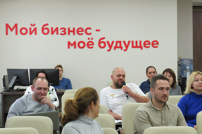 В Кировской области выданы гранты на разведение рыбы и производство изделий из фанеры