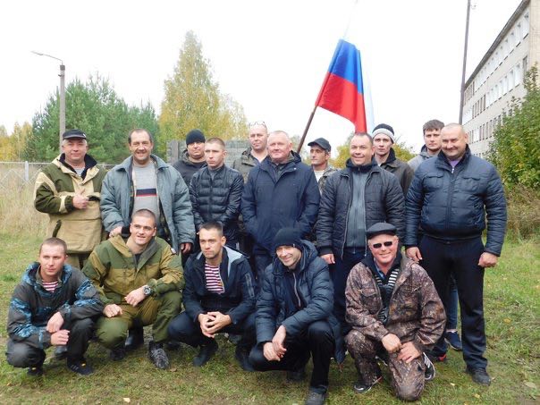 Офицеры запаса встают в строй первыми