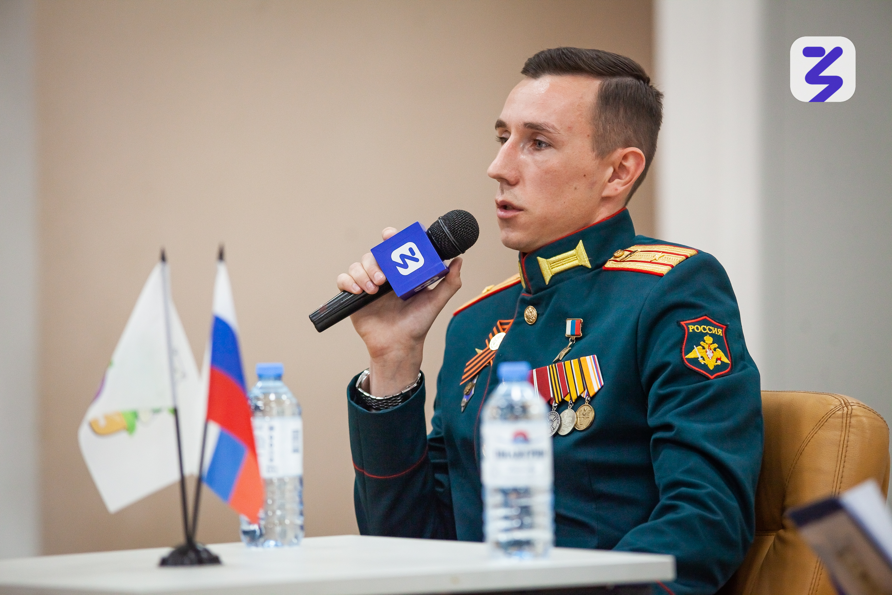 Участник СВО из Кировской области провел урок для московских школьников