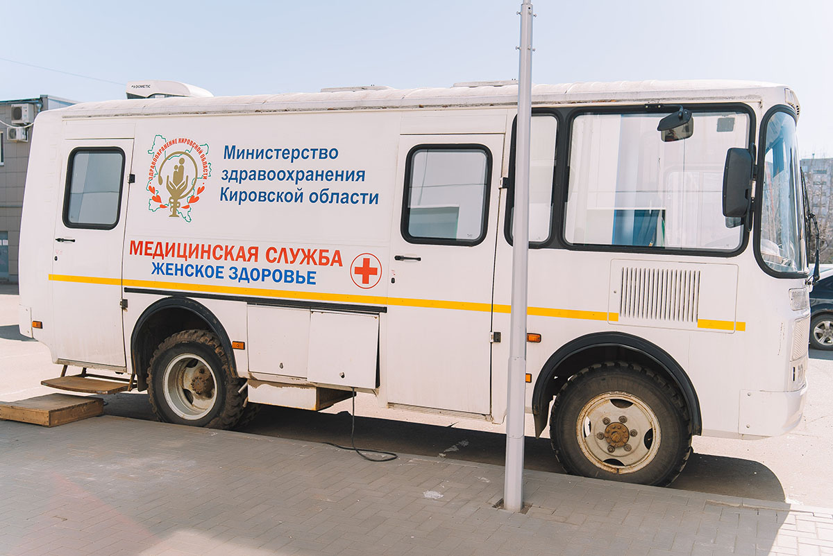 Свыше 200 выездов мобильных медицинских комплексов запланировано в ноябре