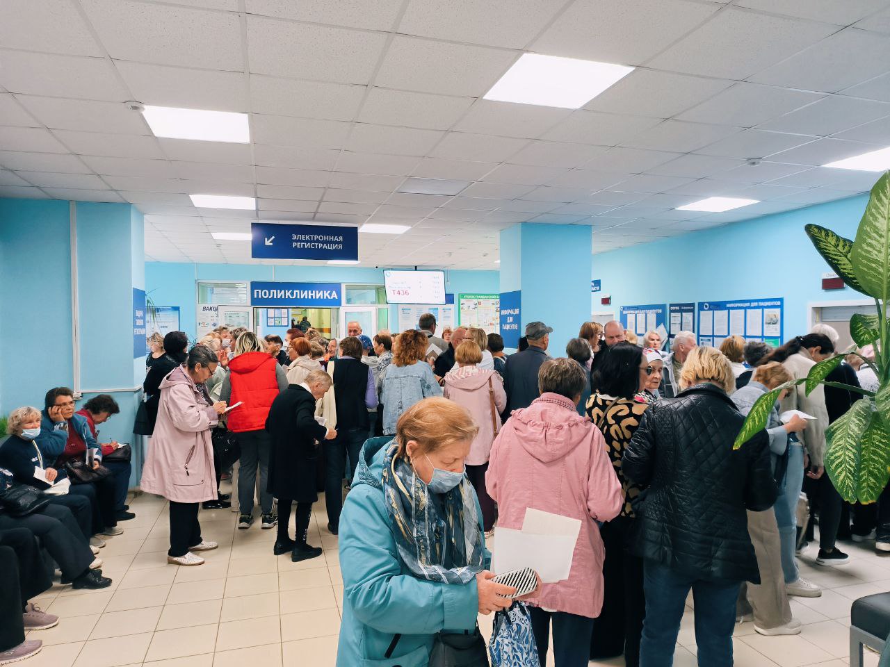Более 230 человек приняли участие в совместной акции онкологов и стоматологов
