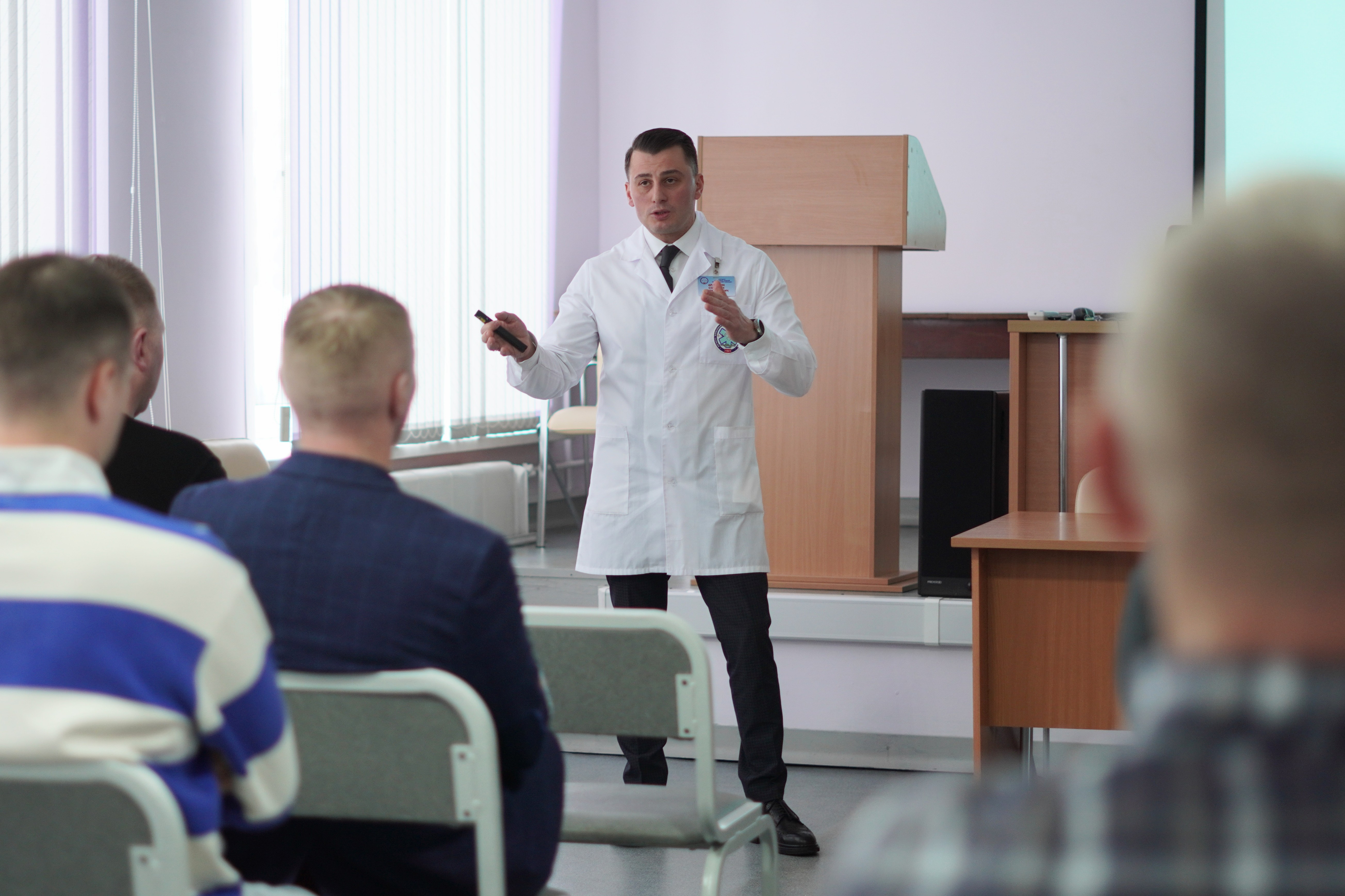 Защитники Отечества побывали с экскурсией в Больнице скорой медицинской помощи