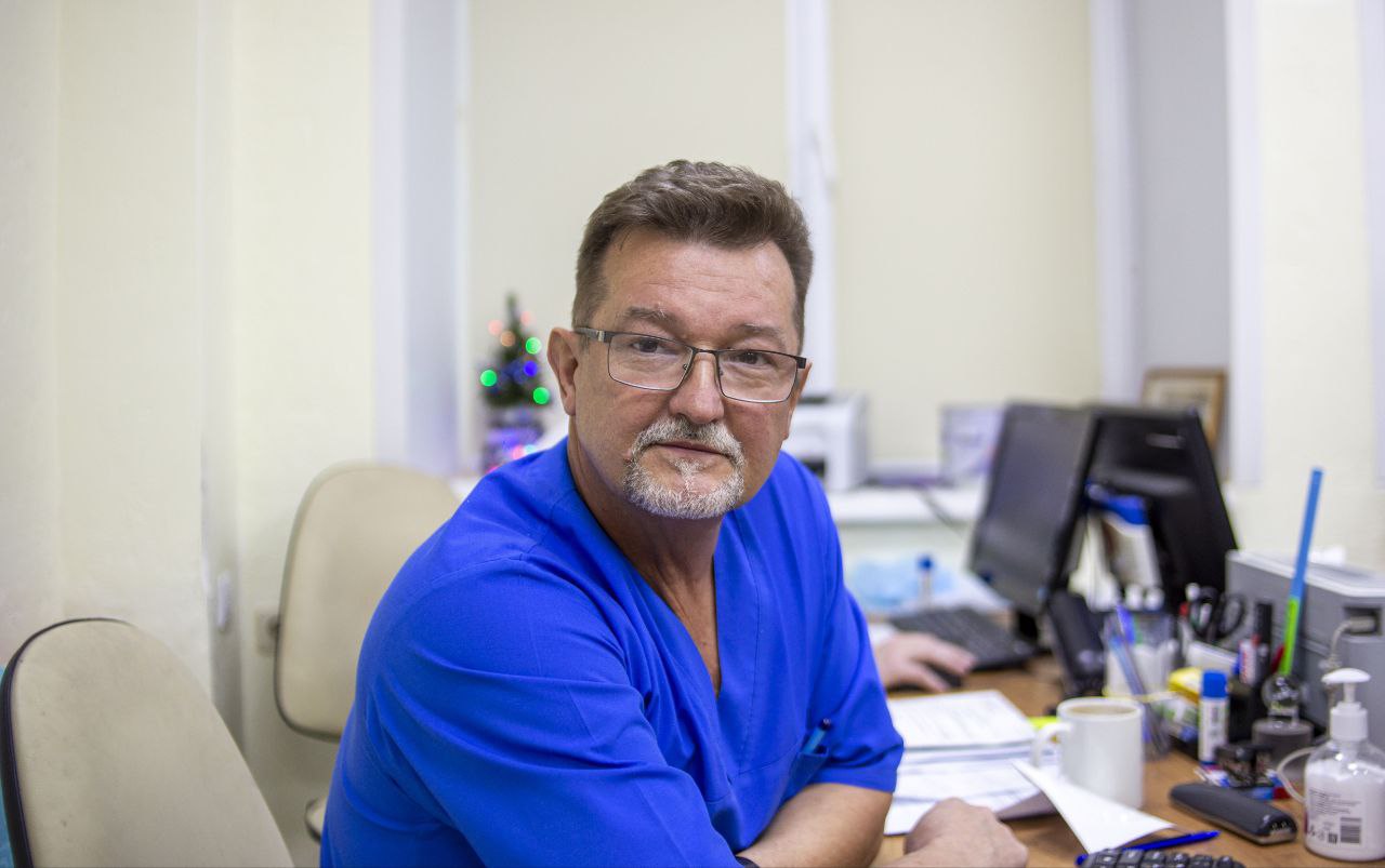 Врачи детской областной больницы провели сложную операцию полугодовалому малышу 
