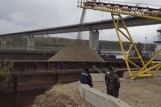 В Кировской области впервые за десятилетия стартовал  грузовой рейс по реке