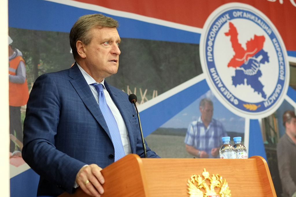 Игорь Васильев: с новым лидером профсоюзов усилим работу по защите прав трудящихся