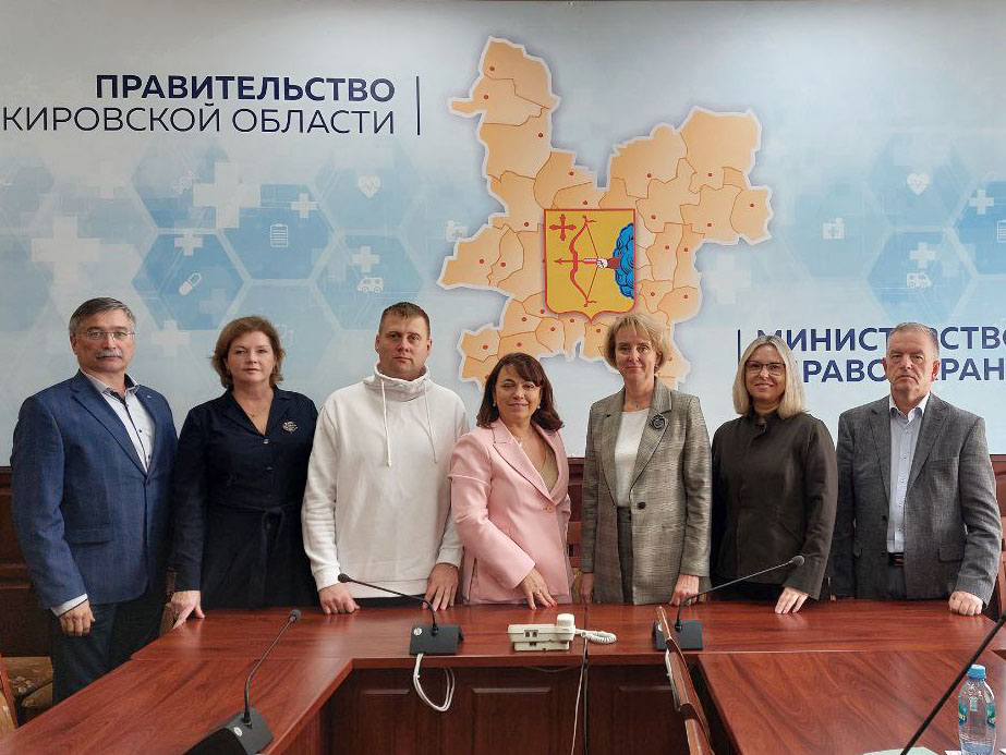 Порядка 1 000 пациентов находятся под патронажем отделения выездной службы Кировского областного хосписа