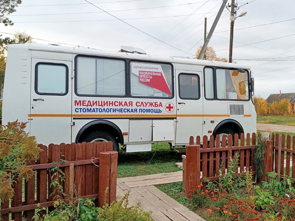 В мобильной стоматологии прошли лечение 2 500 жителей сел и деревень