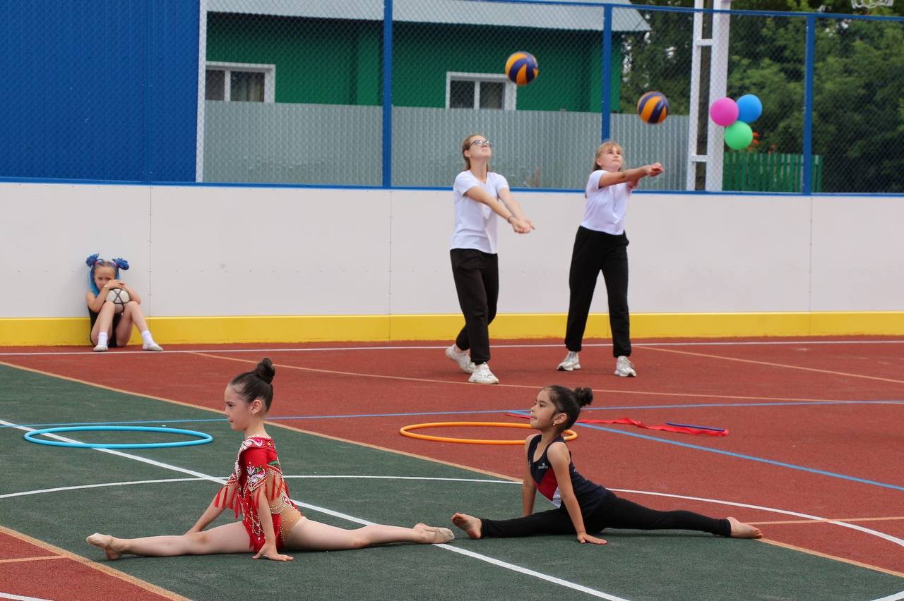 Новая многофункциональная спортплощадка появилась в Малмыжском районе 