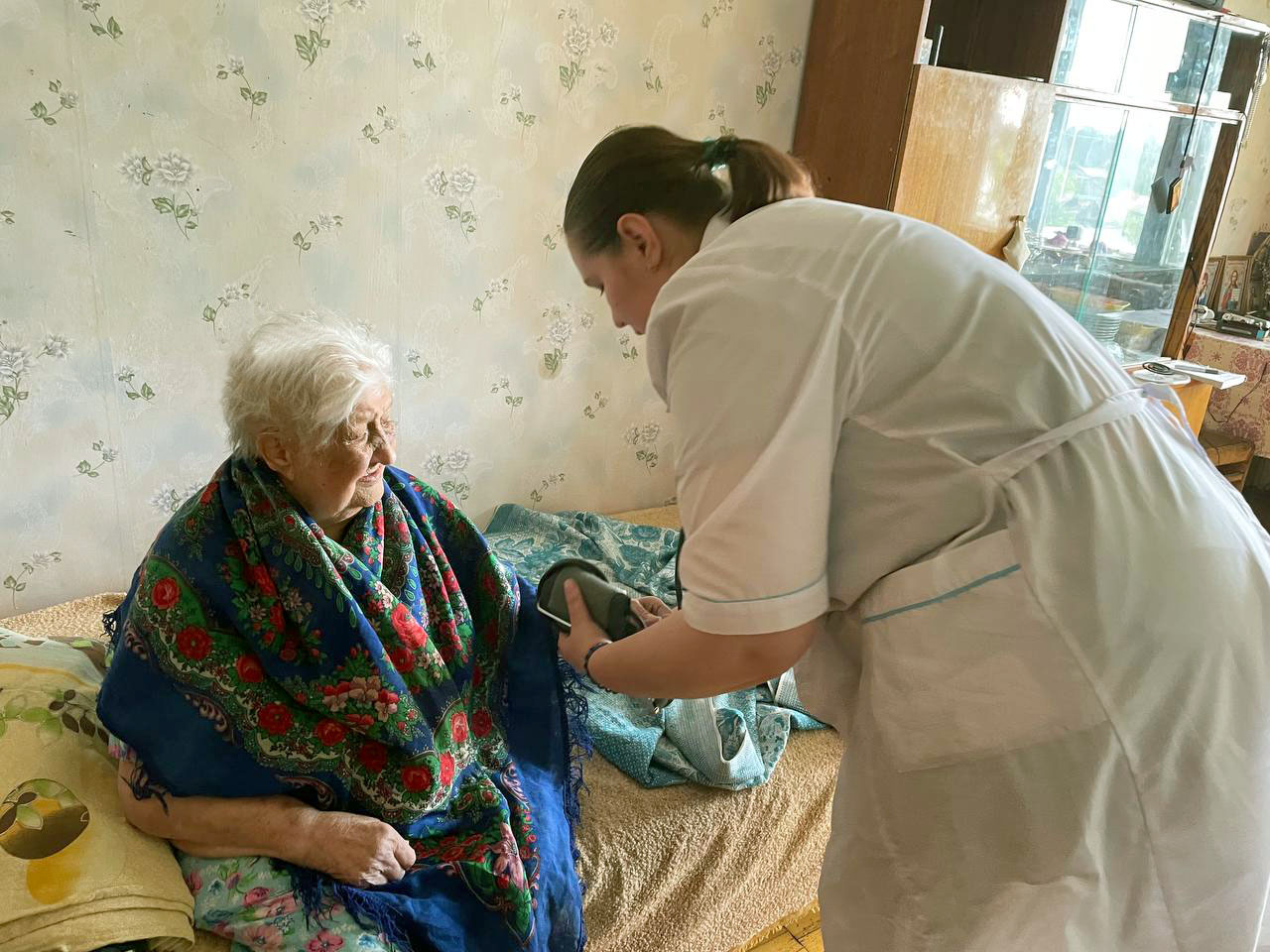 Кирово-чепецкие врачи помогли 101-летней пациентке восстановиться после травмы