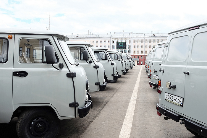 В 2023 году в «Кировлесцентр» поступит 25 автомобилей для патрулирования лесов