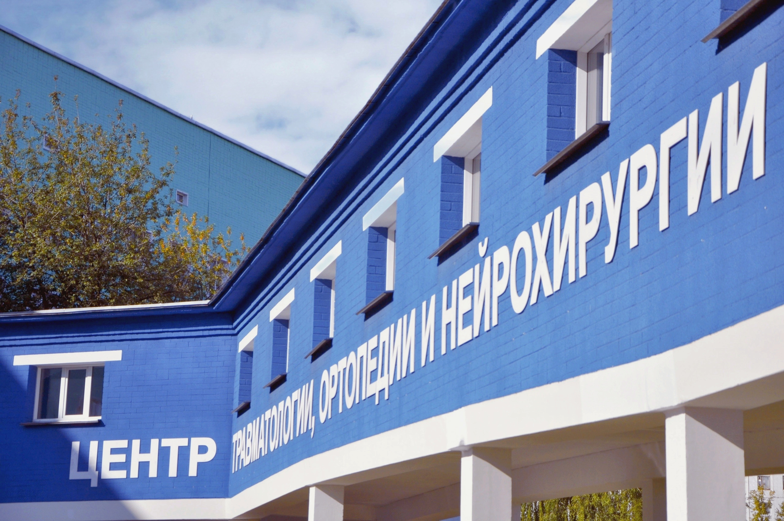 6 операций провели кировские врачи пострадавшему в ДТП мотоциклисту-подростку 