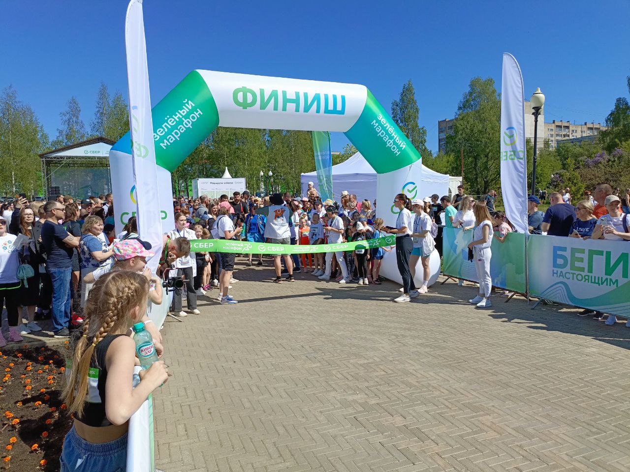 В Кирове пробежали «Зеленый марафон»