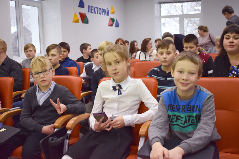 Детскому технопарку «Кванториум» в Омутнинске исполнился 1 год