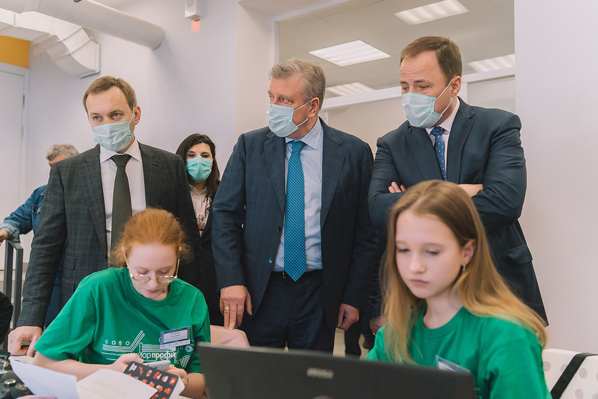 Полпред президента в ПФО Игорь Комаров ознакомился с системой дополнительного образования Кировской области