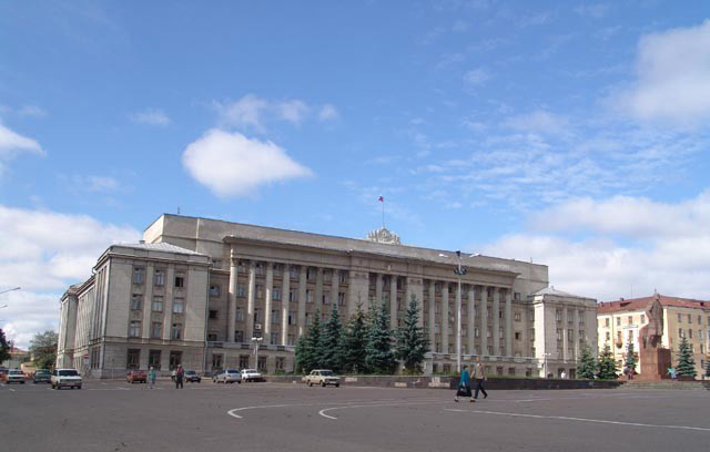 В 2020 году на реализацию нацпроекта «Безопасные и качественные автомобильные дороги» предусмотрено 2,4 млрд рублей
