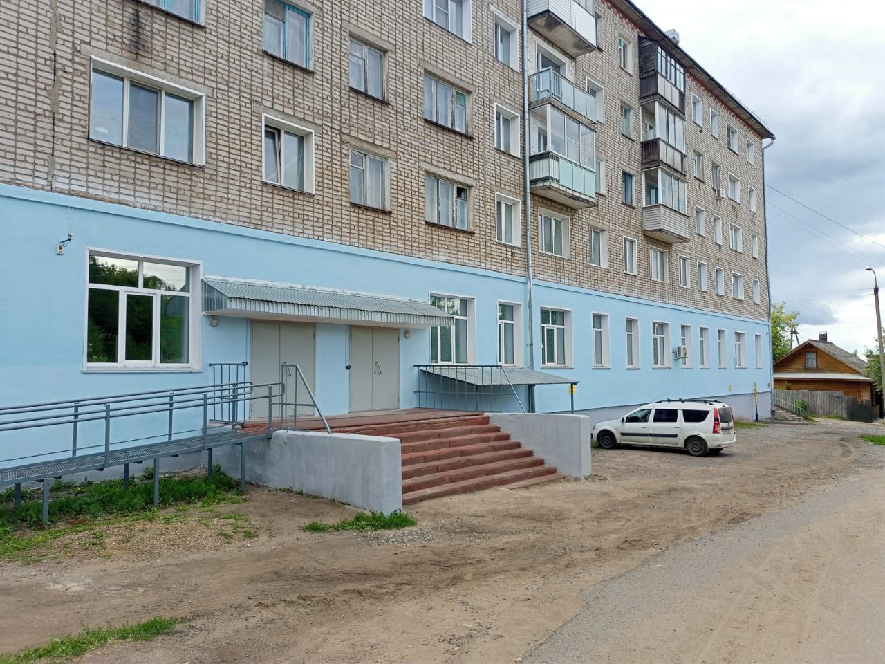 Интерьер детской поликлиники в Котельниче украсят сказочные сюжеты