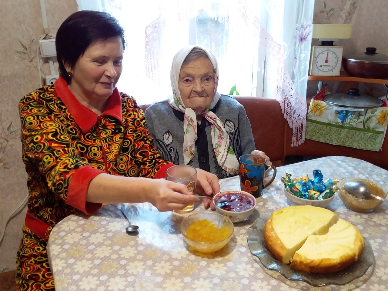 В Кировской области более 90 человек проживают в приемных семьях для пожилых и инвалидов