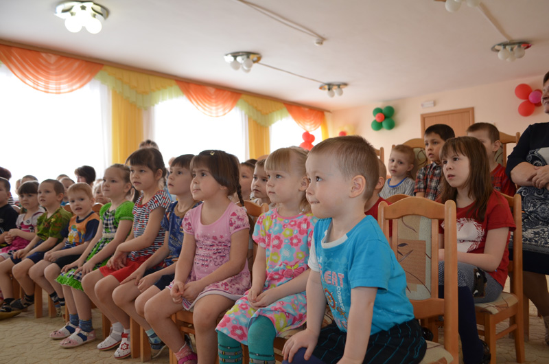 Стоматологи провели акцию в детском доме «Надежда»