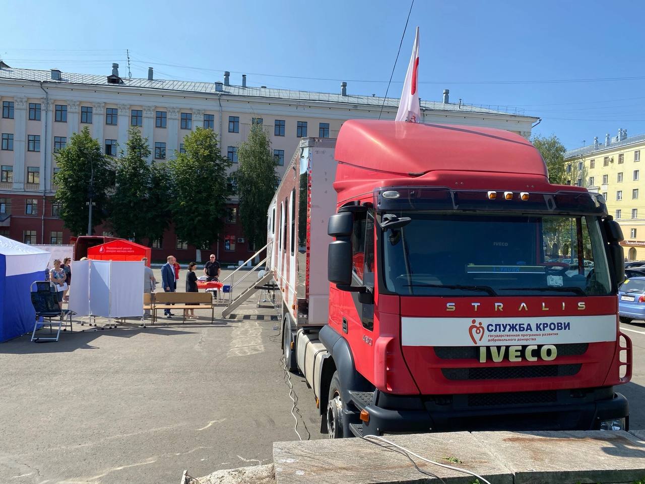 Завтра на Театральной площади будет работать мобильный комплекс Кировского центра крови