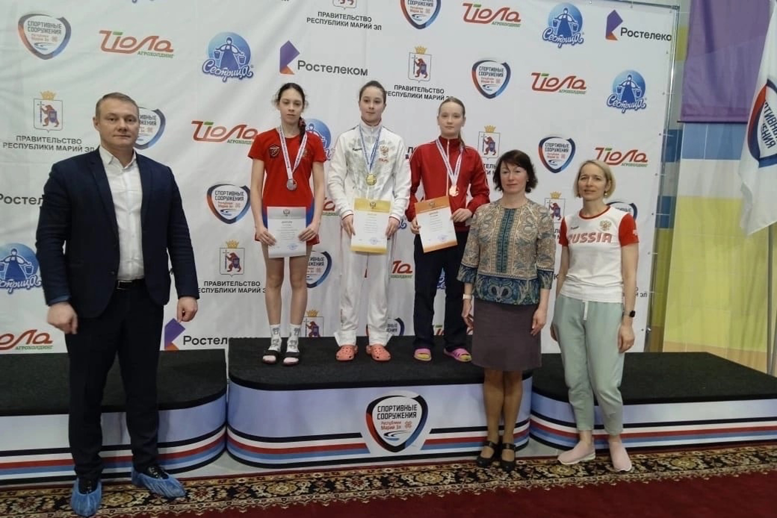 Кировчанка выиграла 10 золотых медалей на всероссийских соревнованиях по плаванию