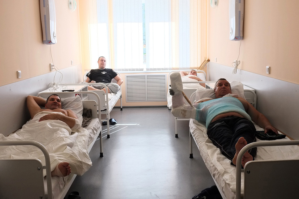 В Кировском центре травматологии, нейрохирургии и ортопедии открылось расширенное отделение артроскопии