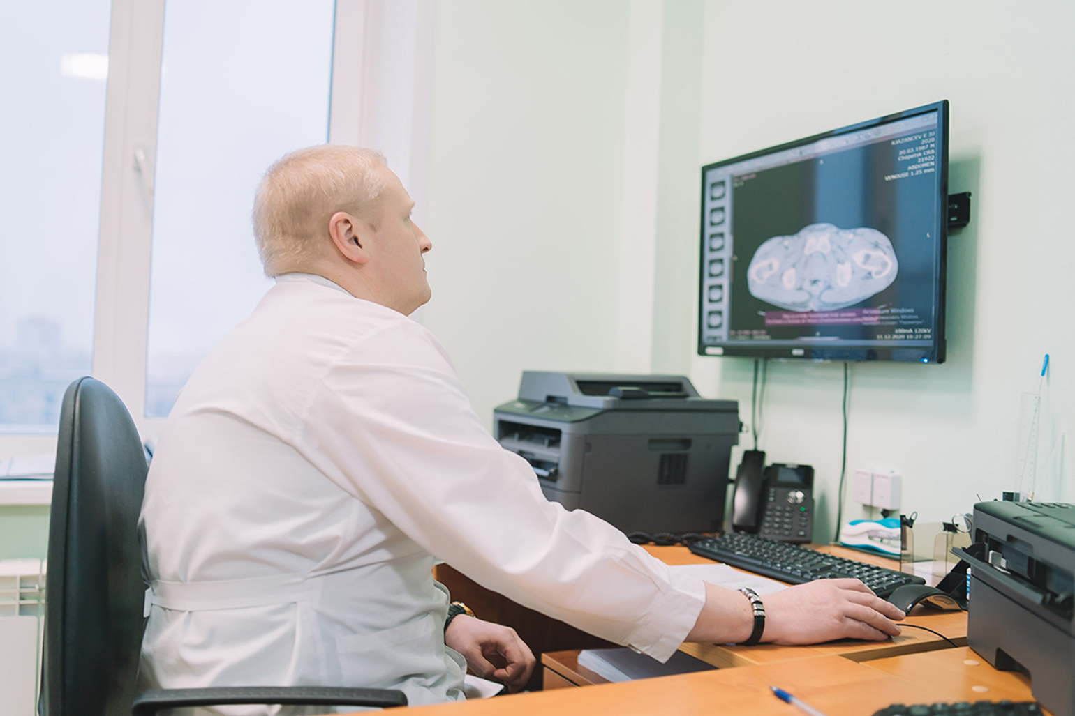 Кировские онкологи удалили опухоль весом 5,5 кг