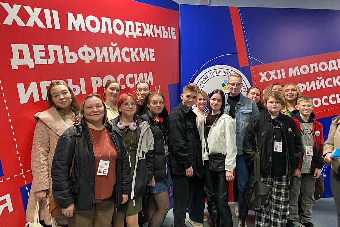 Александр Соколов поручил поощрить победителей Дельфийских игр и их педагогов