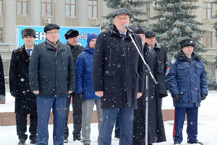 В Кирове прошла массовая акция в честь Дня народного единства