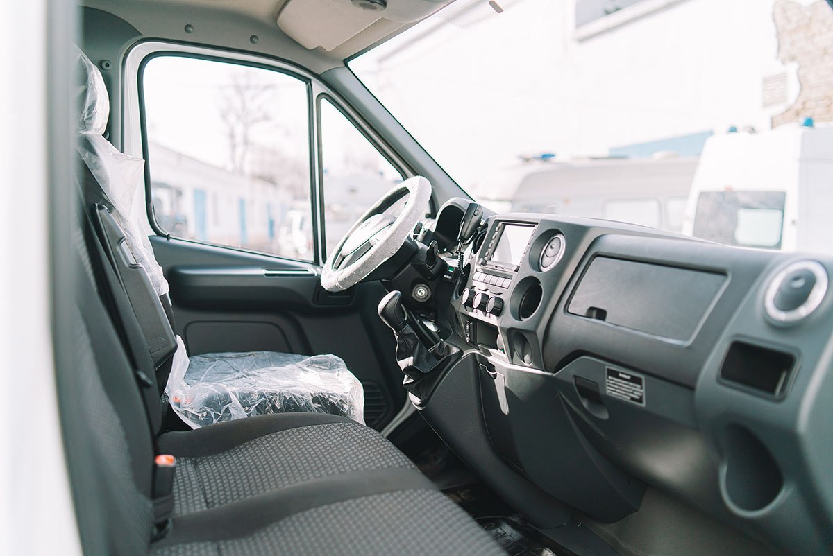 На службу скорой медицинской помощи Кировской области поставлено 17 новых автомобилей