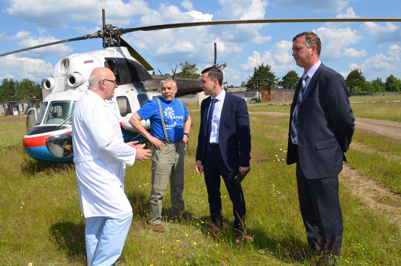 Пациентку из Песковки доставили в Омутнинск силами санитарной авиации