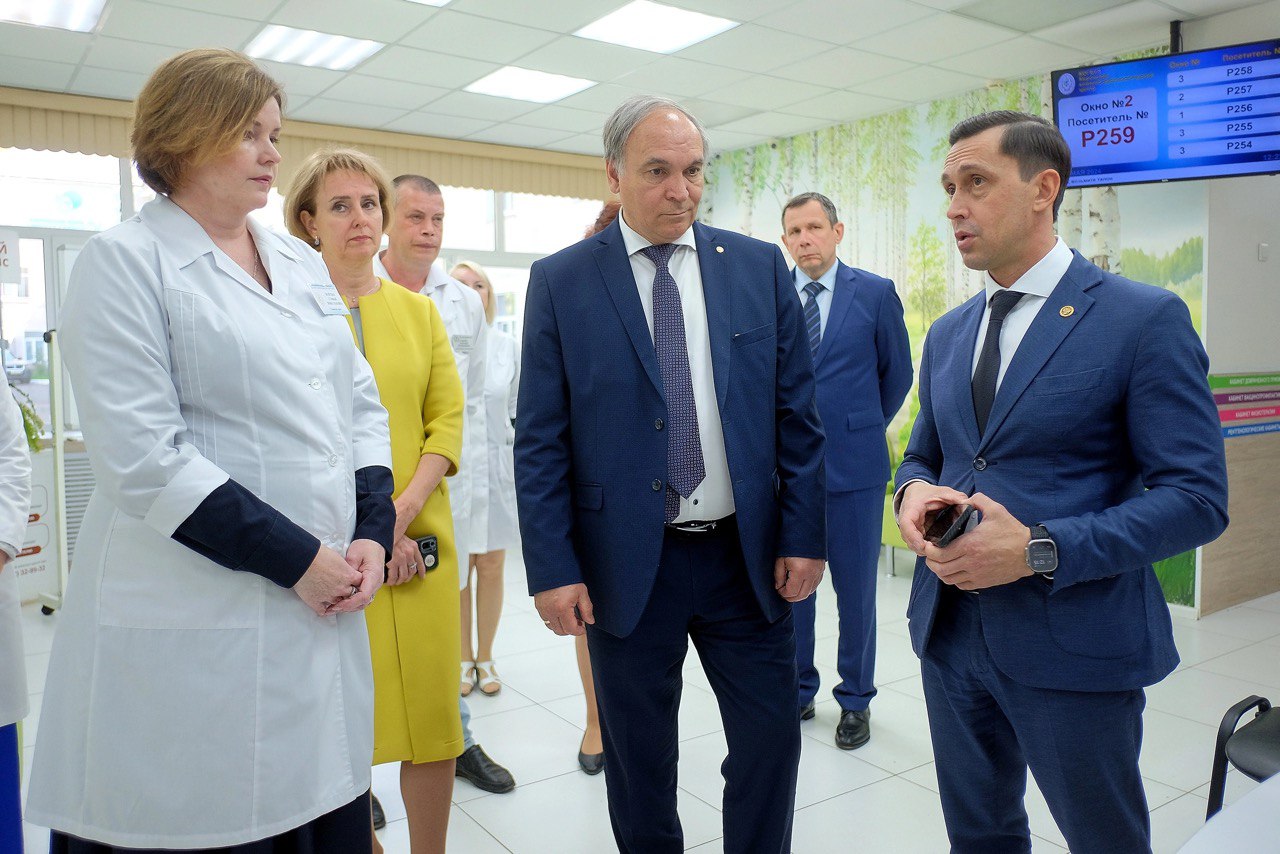 Руководители Росатома оценили «бережливые» поликлиники региона