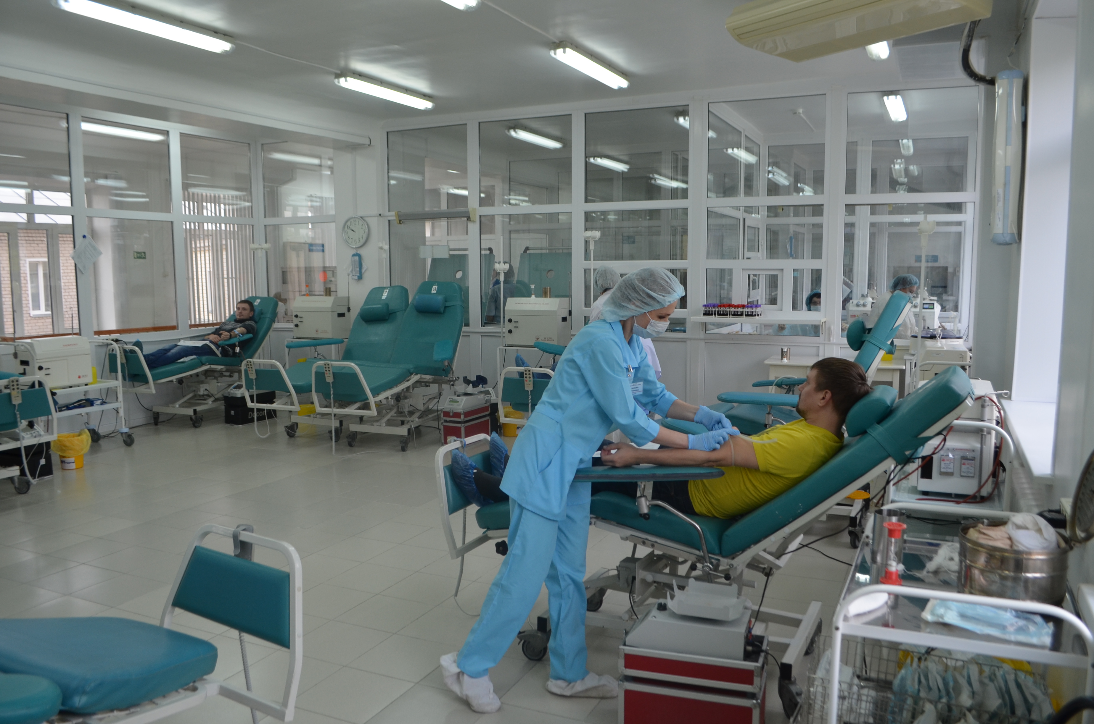 Более 5000 литров донорской крови сдали жители Кировской области в 2019 году