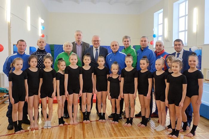 Отремонтированный спортзал в Фаленках посещают более половины местных жителей