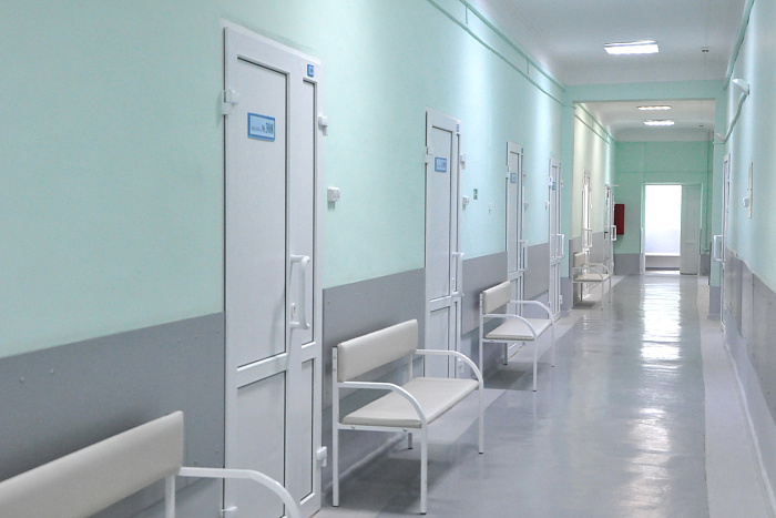 В кировской Больнице скорой помощи теперь могут удалять камни из почек с помощью лазера