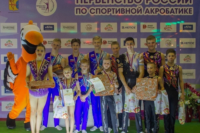 Кировские акробаты получили путёвку на первенство мира в Швейцарию