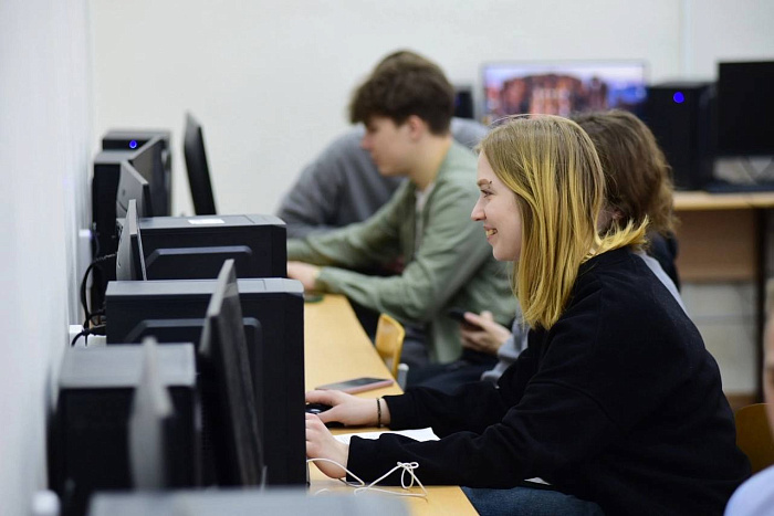 Более 140 студентов собрались на региональном этапе Интеллектуальной олимпиады ПФО