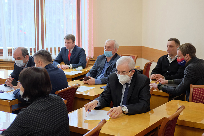 В Кировской области планируют возвести 4 круглогодичных катка