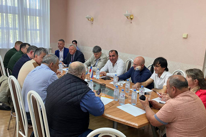В «Доме дружбы народов» будут собирать гуманитарную помощь для военнослужащих