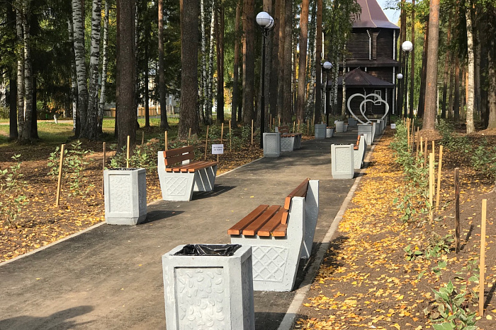 14 дворов и сквер благоустроили в Мирном по нацпроекту «Жилье и городская среда»