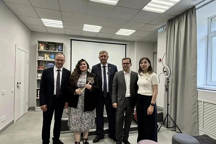 В Юрье открылось современное молодёжное пространство «Отличное место»
