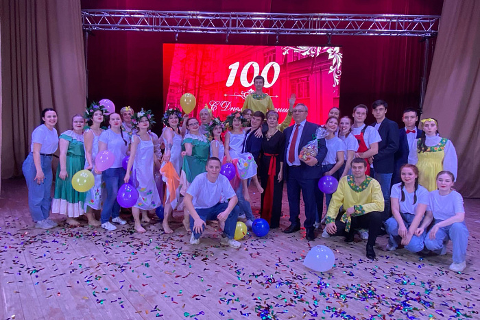 Орлово-Вятский сельскохозяйственный колледж отметил 100-летний юбилей
