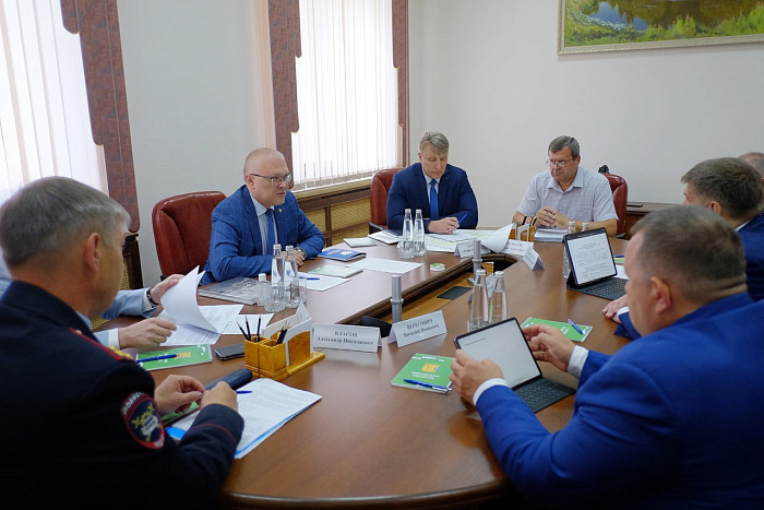 В Кировской области до конца 2024 года отремонтируют более 273 км федеральных дорог
