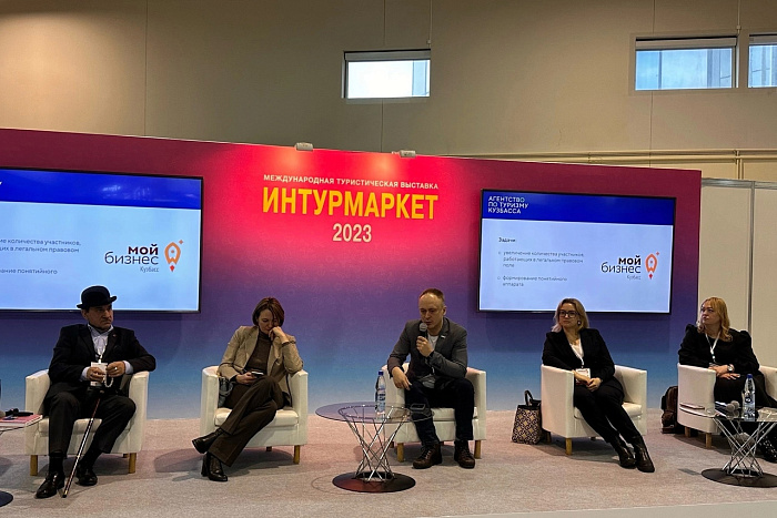 Кировчане участвуют в одной из крупнейших туристических выставок мира