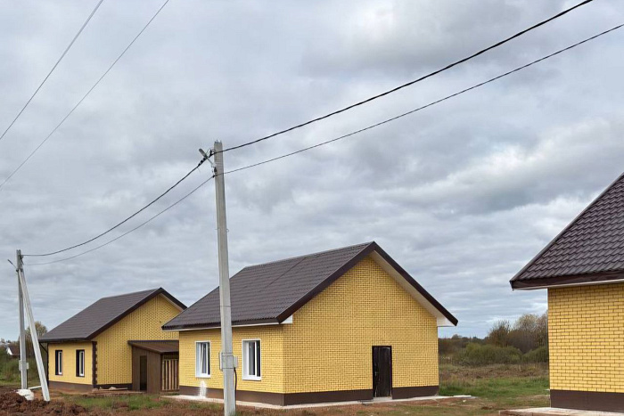 В Шабалинском районе педиатру выделили благоустроенный дом