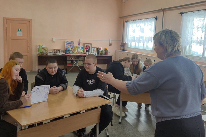 Школьникам из Омутнинского района рассказали о транспортной системе России